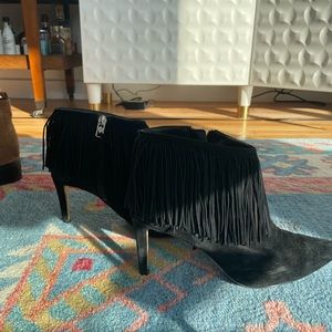Sam eldelman size 8 fringe boots- black